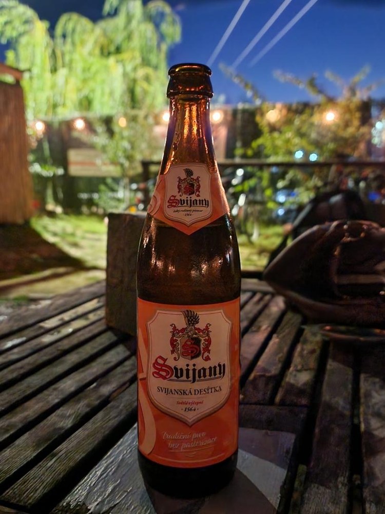 Bere seara pe terasă